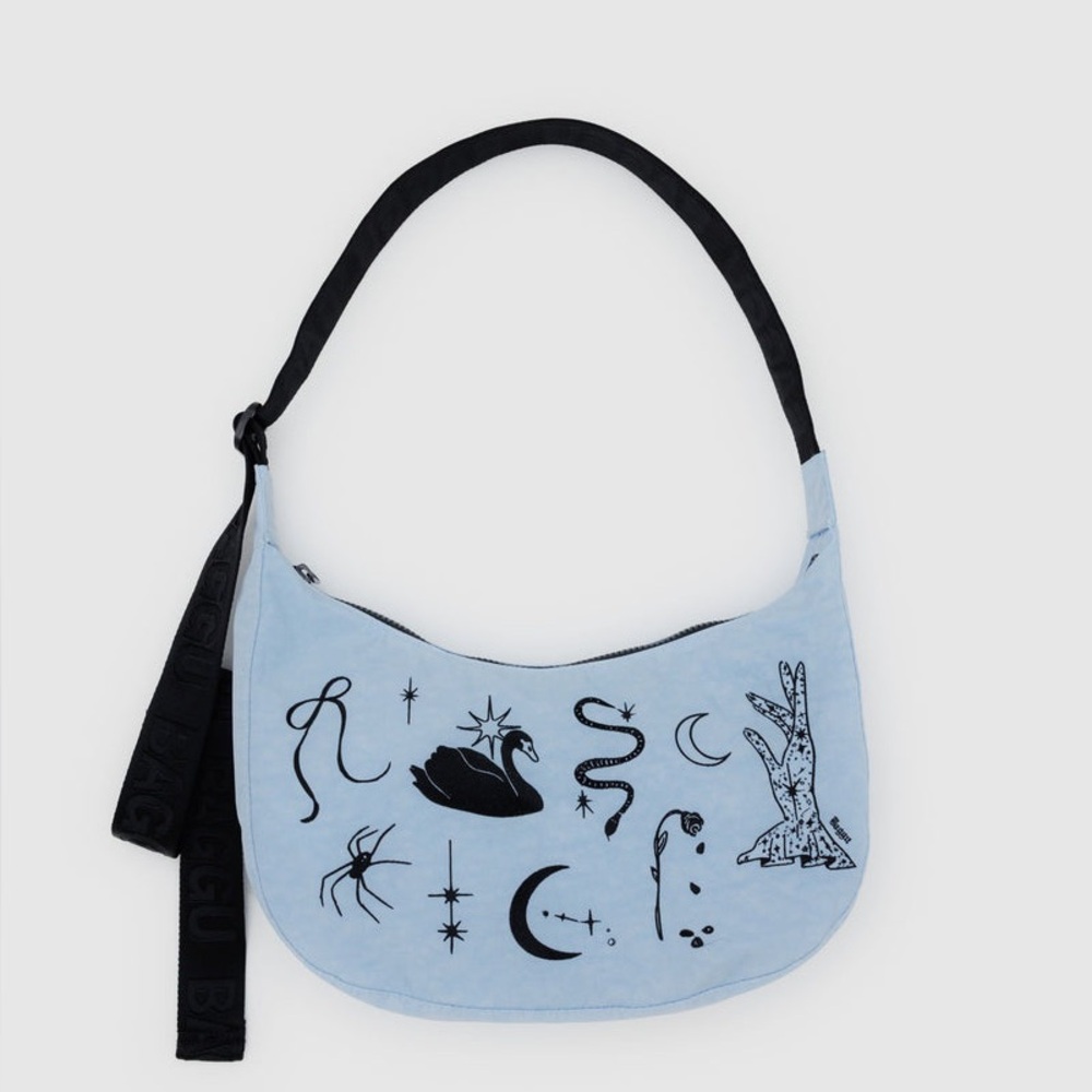 BAGGU Medium Crescent in Ballet Icons